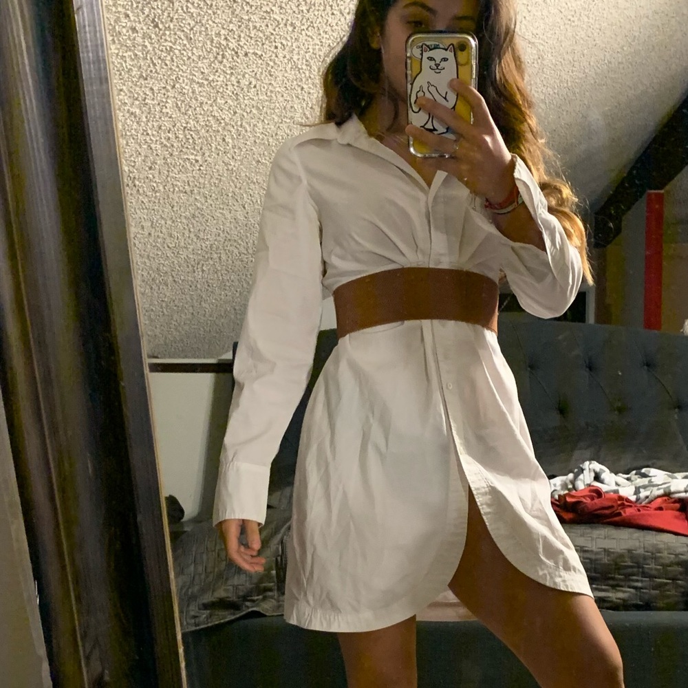 Long white collar shirt